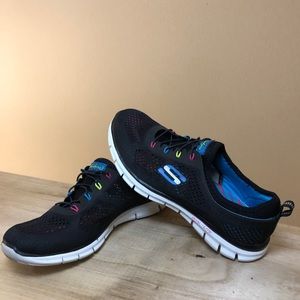 New Skechers Sport Stretch Fit Glider Shoes